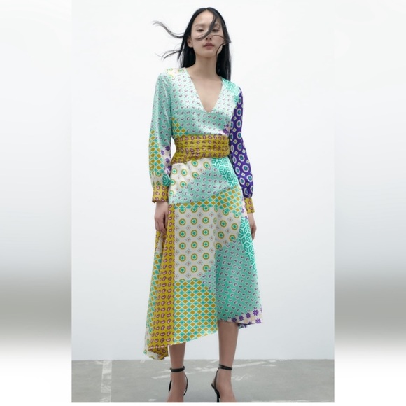 ZARA PATCHWORK PRINT MIDI DRESS - Picture 2 of 4